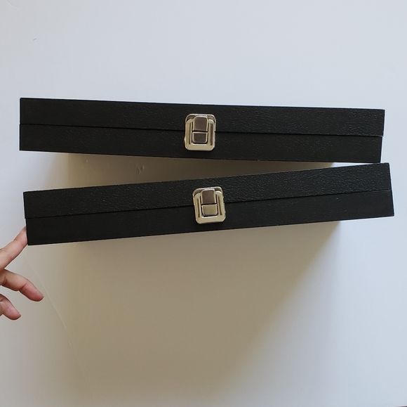 x2 72 Slot Jewelry Boxes Black Rings Earrings Boxes 144 Slot Total - Picture 15 of 16